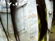 高二欲望小女生放学一回到家就开电脑看片自慰