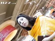 公共场所偷拍美女裙底 各种风光无限好