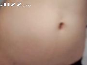 学生妹掀起校服给你看那对又白又嫩的奶子以及那吹弹可破的白虎粉鲍