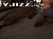 [母子乱伦精彩合集]-母亲家中勾引青春期欲望十足的儿子