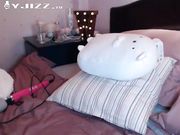 可爱亚籍妹子难得漏逼肛塞按摩器自慰高潮大秀