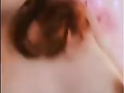 夫妻直播做爱各种姿势齐上阵 女的叫的很淫荡还爆粗口不过颜值高逼逼够粉嫩