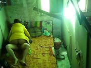 很会玩的民工大哥换着体位玩上面小姐 这两百块花的真值