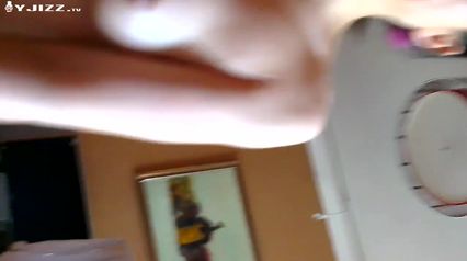 高冷白领精英终于被我骗到家中给操了 没想到脱衣服后这么淫荡