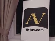 国产剧情AV麻豆MD0047醉酒欲女邻居意外进错房性感诱惑~1