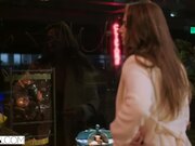 Vixen呈献：最强性爱趴，Tori Black名流影史